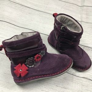 Girls Suede Stride Rite Boots Size 6.5 Wide